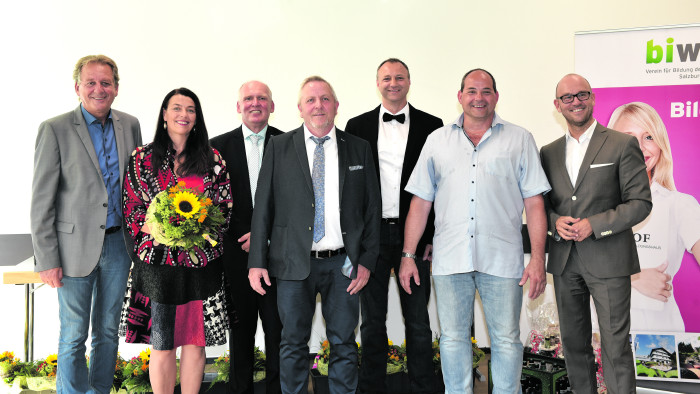 AK Präsident Erwin Zangerl, Andrea Weber (Altenwohnheim Schwaz), Roland Hutter (ÖBB), Richard Mair (IVB), Markus Hechenblaickner (Flughafenbetriebsges.m.b.H.), Markus Hann (KH Zams), AK Direktor Mag. Gerhard Pirchner, v. li. © AK Tirol Die Teilnehmer aus Tirol © AK Tirol